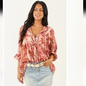 Blush Floral Print Button Down Pleated Top Size Small